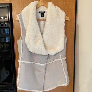 Faux Shearling Light Gray Vest